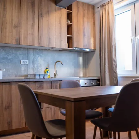 Mila Apartment *